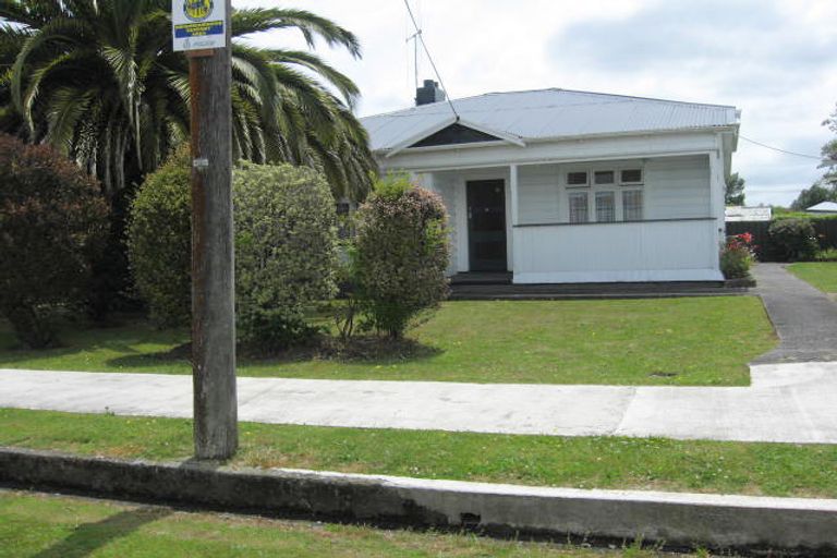 Photo of property in 4 Monckton Street, Feilding, 4702
