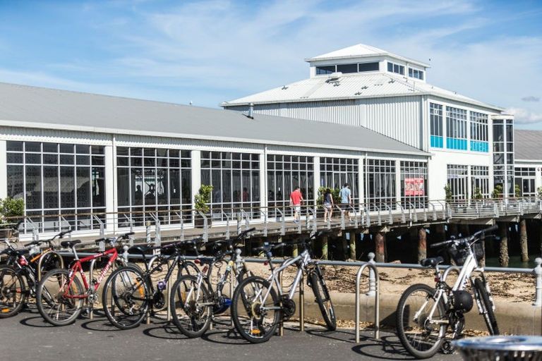 Photo of property in 16 Calliope Road, Devonport, Auckland, 0624