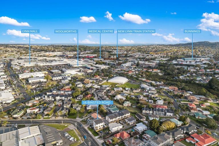 Photo of property in 1/16 Binsted Road, New Lynn, Auckland, 0600