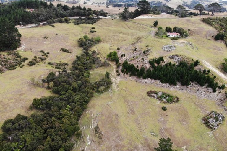 Photo of property in 595 Kanohi Road, Kaukapakapa, 0873