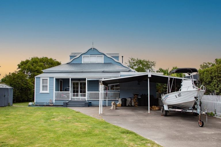 Photo of property in 79 Ormond Road, Whataupoko, Gisborne, 4010