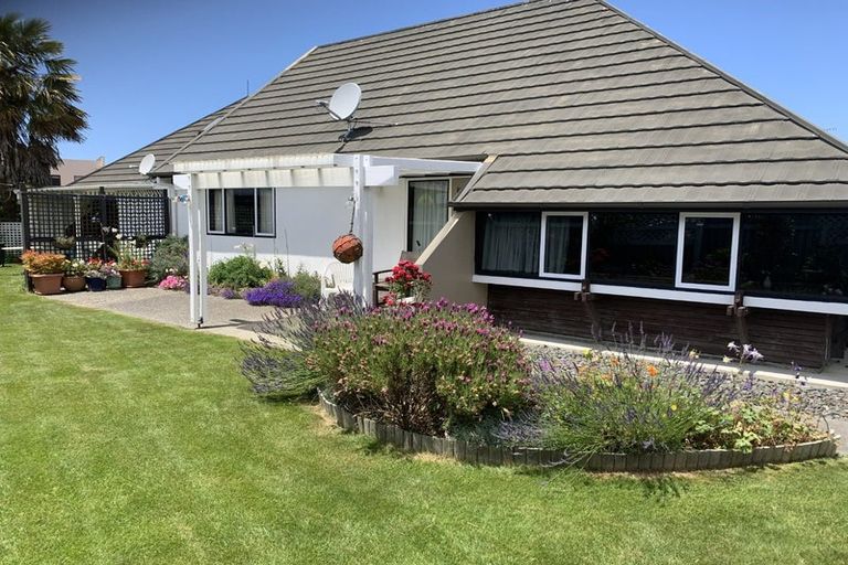 Photo of property in 3 Oaks Lane, Motueka, 7120