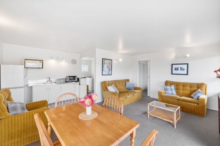 Photo of property in 14 Holiday Crescent, Mangawhai Heads, Mangawhai, 0505