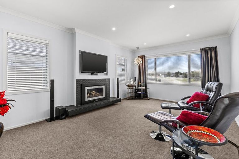 Photo of property in 37 Kapiti Drive, Poraiti, Napier, 4112