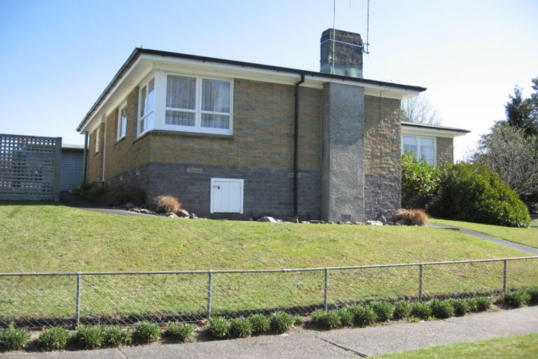 Photo of property in 7 Rangipoia Place, Turangi, 3334