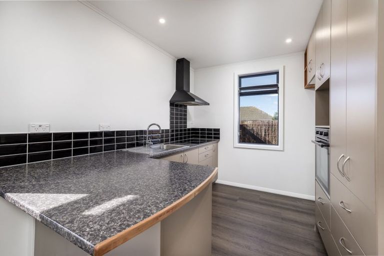 Photo of property in 1 Holmes Street, Waimate, 7924