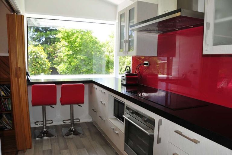Photo of property in 6a Deepdale Street, Burnside, Christchurch, 8053