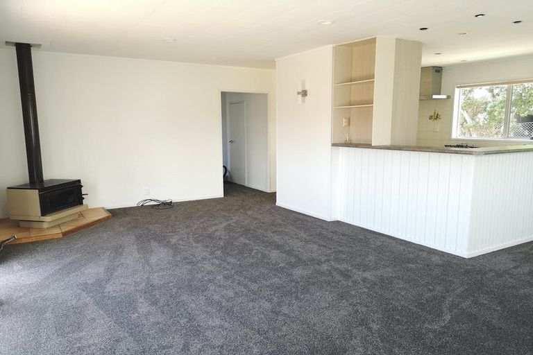 Photo of property in 25 Dobell Road, Stanmore Bay, Whangaparaoa, 0932