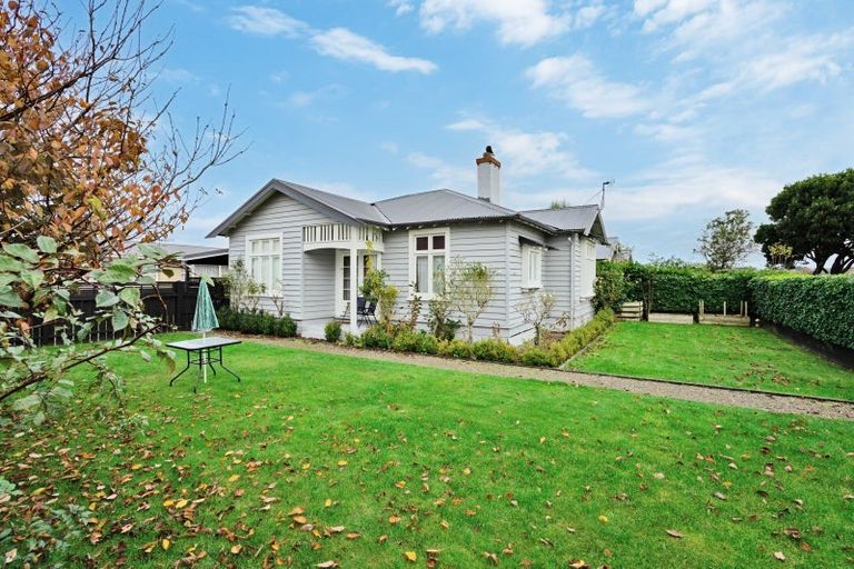 Photo of property in 139 Newcastle Street, Windsor, Invercargill, 9810