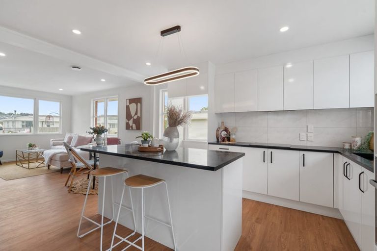 Photo of property in 8 Brightwell Street, Papakura, 2110