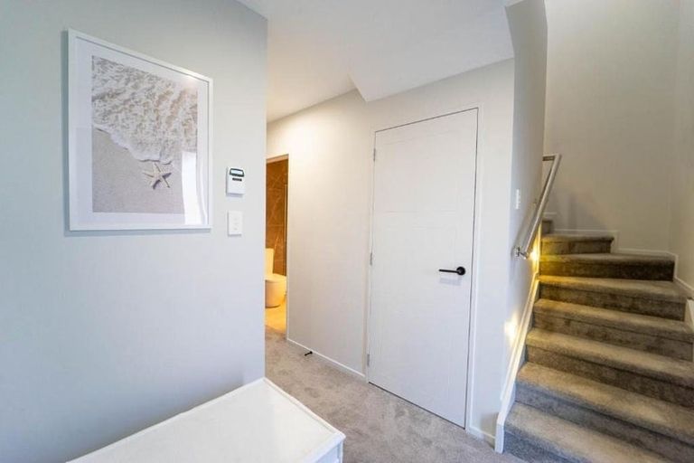 Photo of property in 78 Fisher Parade, Sunnyhills, Auckland, 2010