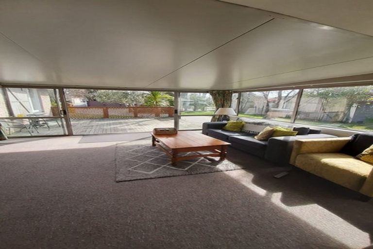 Photo of property in 6 Bourne Crescent, Papanui, Christchurch, 8053