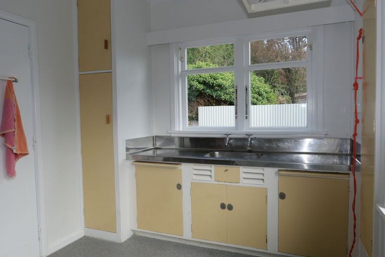 Photo of property in 37 Awa Road, Miramar, Wellington, 6022