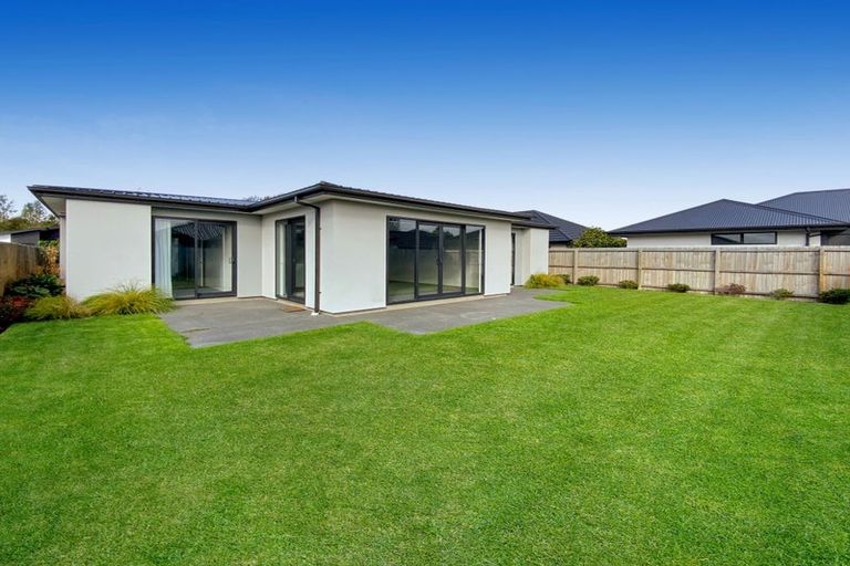 Photo of property in 15 Glengael Drive, Halswell, Christchurch, 8025