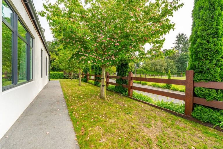 Photo of property in 2 Templer Street, Geraldine, 7930