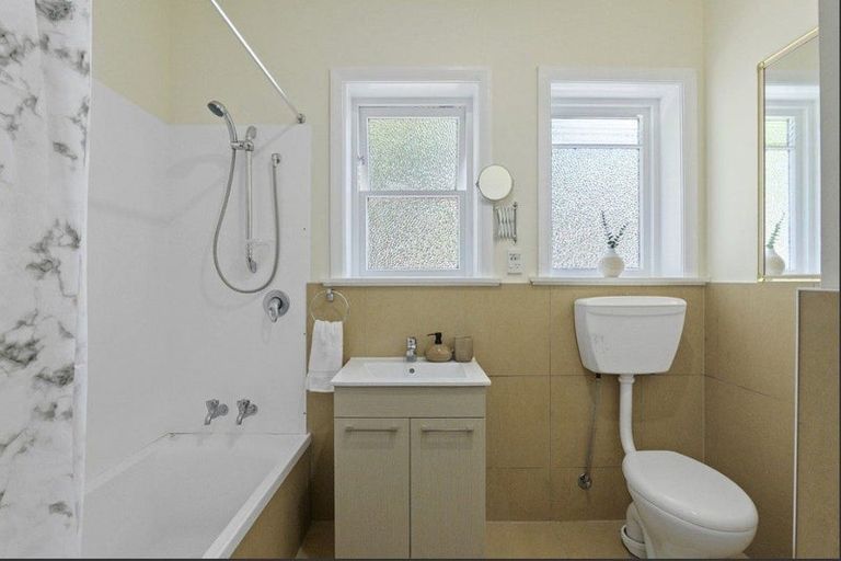 Photo of property in 1/21 Rudleigh Avenue, Upper Riccarton, Christchurch, 8041