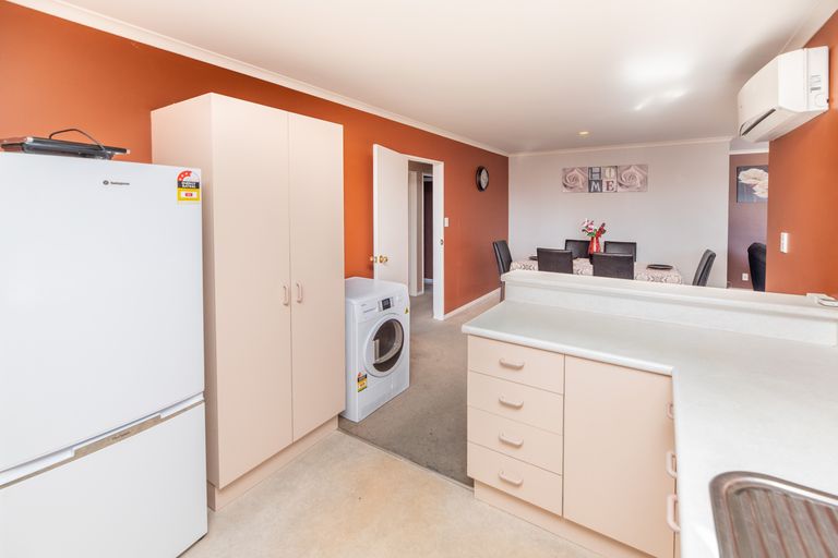 Photo of property in 78a Shortland Street, Wainoni, Christchurch, 8061