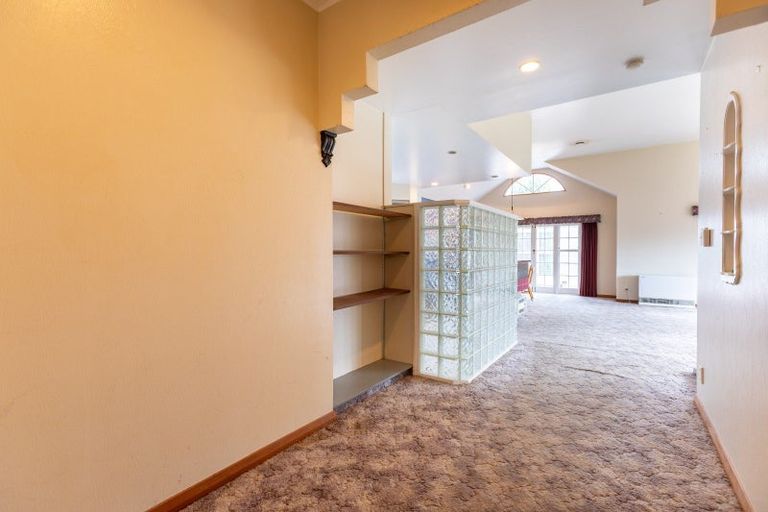 Photo of property in 12 Gertrude Street, Dannevirke, 4930