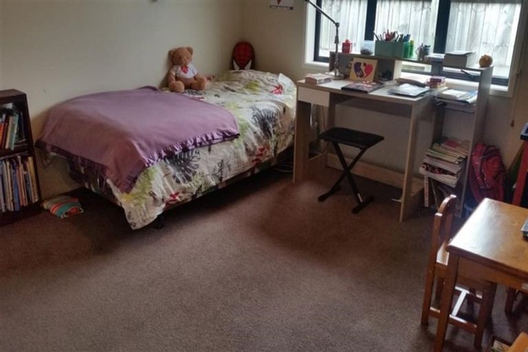 Photo of property in 22 Wiltshire Drive, Huntington, Hamilton, 3210