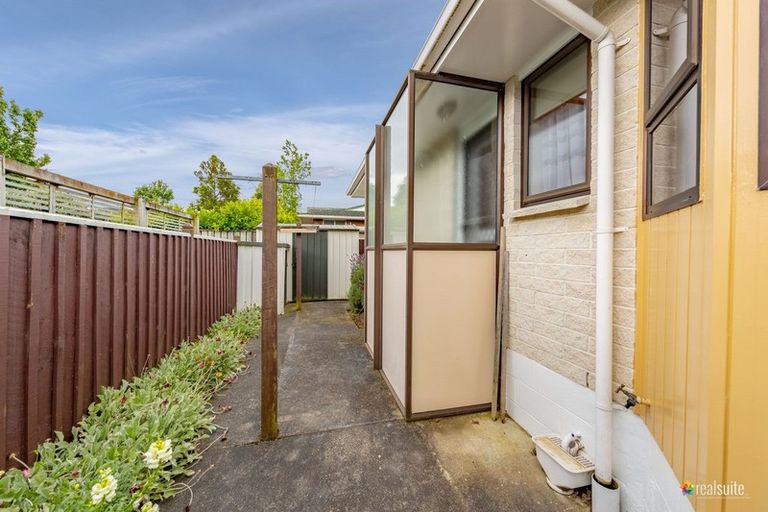 Photo of property in 1/9 Hay Street, Ebdentown, Upper Hutt, 5018