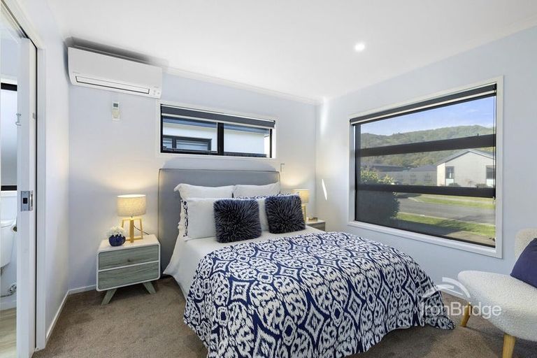 Photo of property in 40 Te Kaeaea Crescent, Wallaceville, Upper Hutt, 5018