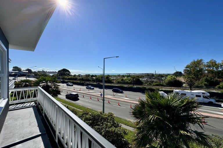 Photo of property in 1a Wai-iti Road, Maori Hill, Timaru, 7910