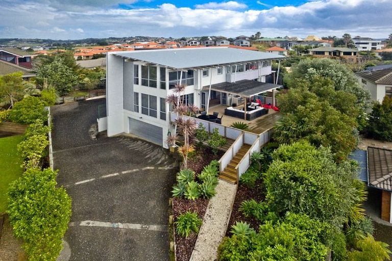 Photo of property in 8 Clansman Terrace, Gulf Harbour, Whangaparaoa, 0930