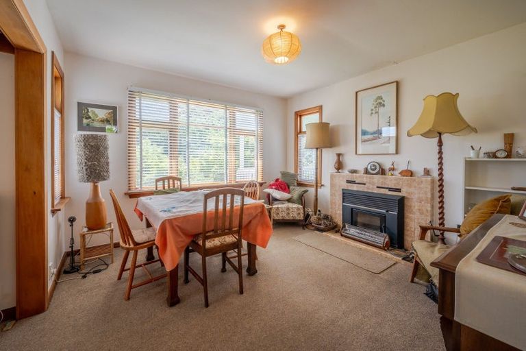 Photo of property in 4 Watson Street, Akaroa, 7520