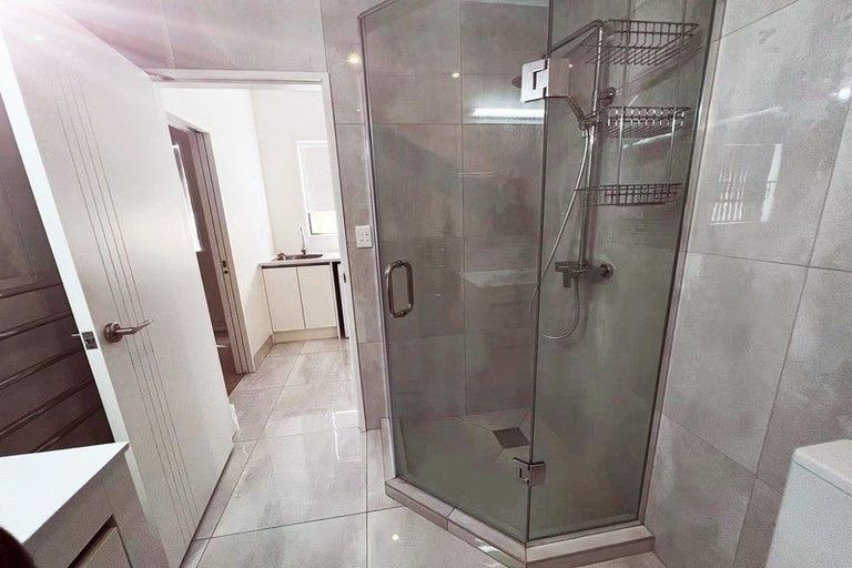 Photo of property in 4 Wyon Way, Flat Bush, Auckland, 2016