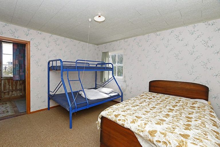 Photo of property in 13 Whitcombe Road, Opunake, 4616