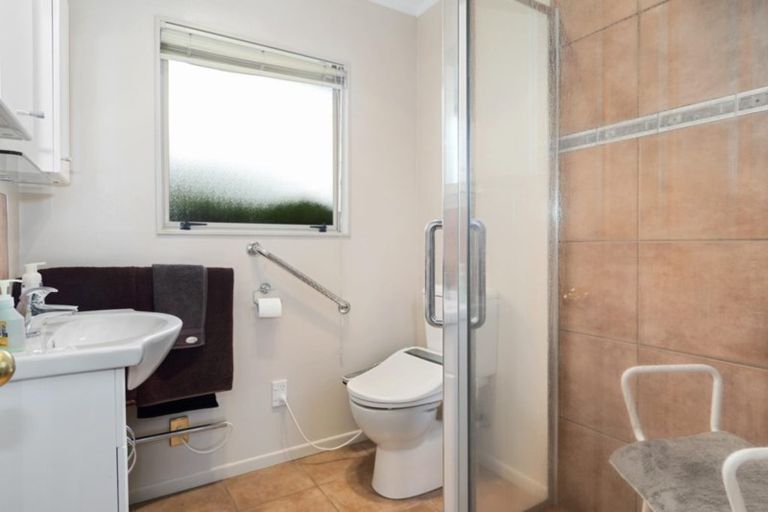 Photo of property in 14 Cloverlea Walk, Welcome Bay, Tauranga, 3112