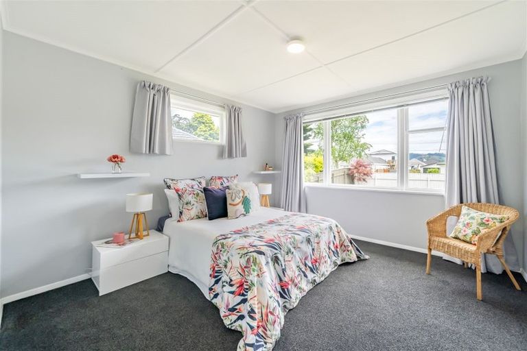 Photo of property in 4 Ventura Avenue, Ebdentown, Upper Hutt, 5018