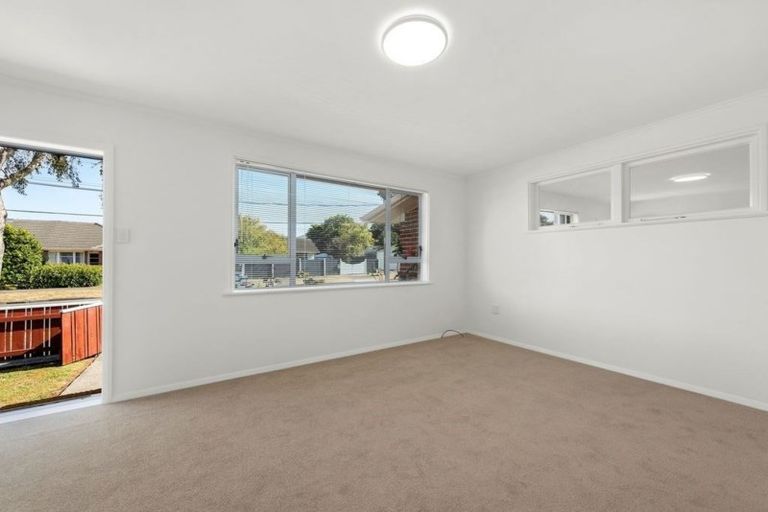 Photo of property in 4/49 Wilford Street, Wallaceville, Upper Hutt, 5018