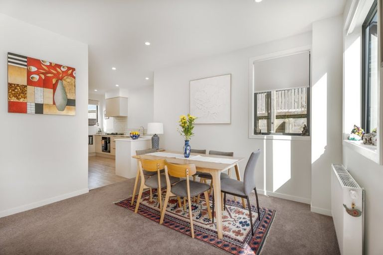 Photo of property in 2 Skysail Lane, Whitby, Porirua, 5024