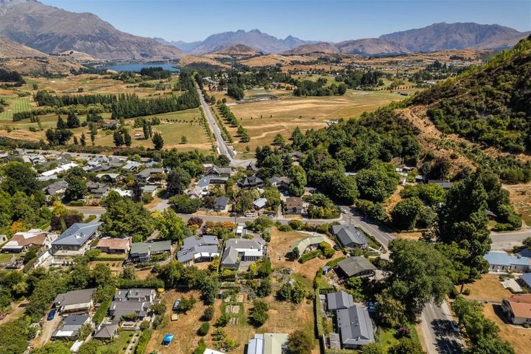 Photo of property in 23 Berkshire Street, Arrowtown, 9302