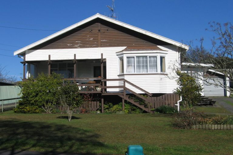 Photo of property in 1 Walsh Street, Forest Lake, Hamilton, 3200