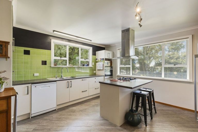 Photo of property in 17 Harris Street, Waitara, 4320