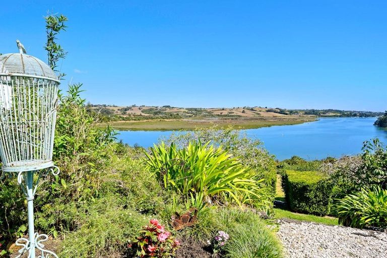 Photo of property in 56 Potts Road, Whitford, Howick, 2571