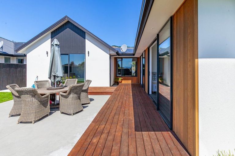 Photo of property in 10 Hallmark Drive, Hope, Richmond, 7020