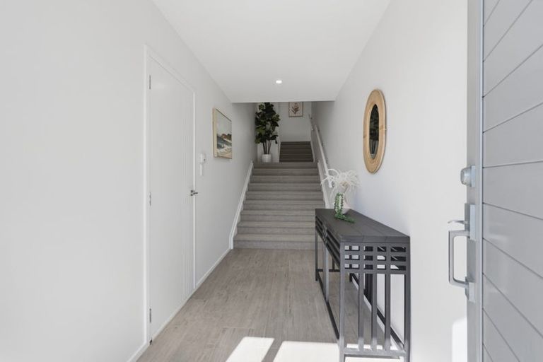 Photo of property in 39 Cilliers Drive, Silverdale, 0932
