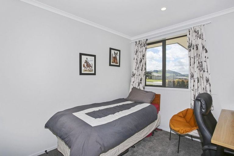 Photo of property in 10 Ulcoats Lane, Pokeno, 2402