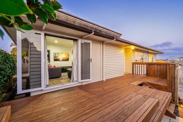 Photo of property in 26b Elliot Street, Howick, Auckland, 2014