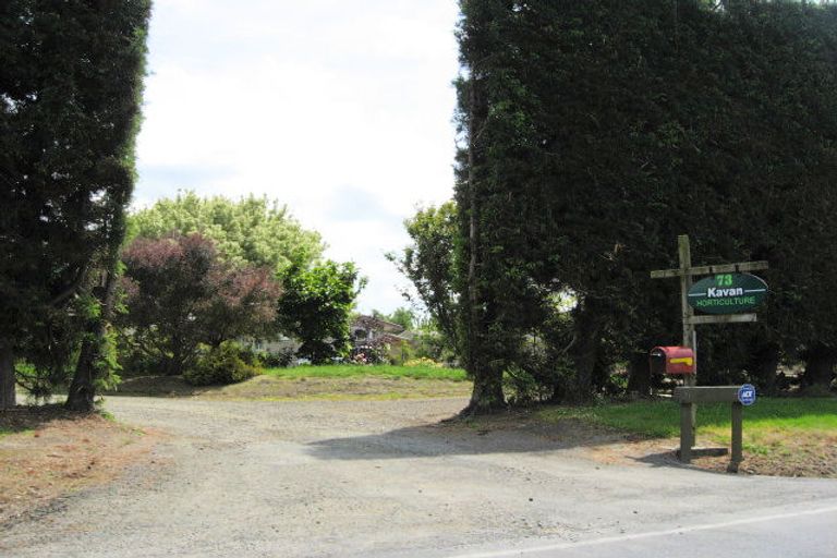 Photo of property in 73 Old Railway Road, Kumeu, 0892