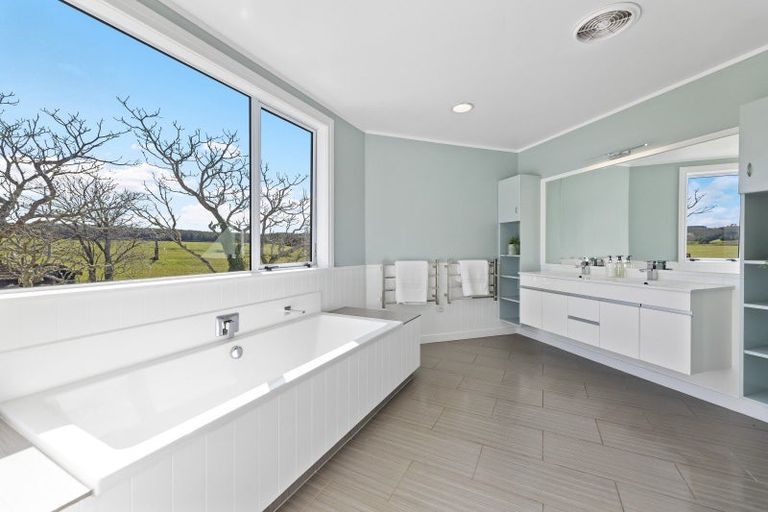 Photo of property in 25 Walnut Lane, Nukuhau, Taupo, 3330