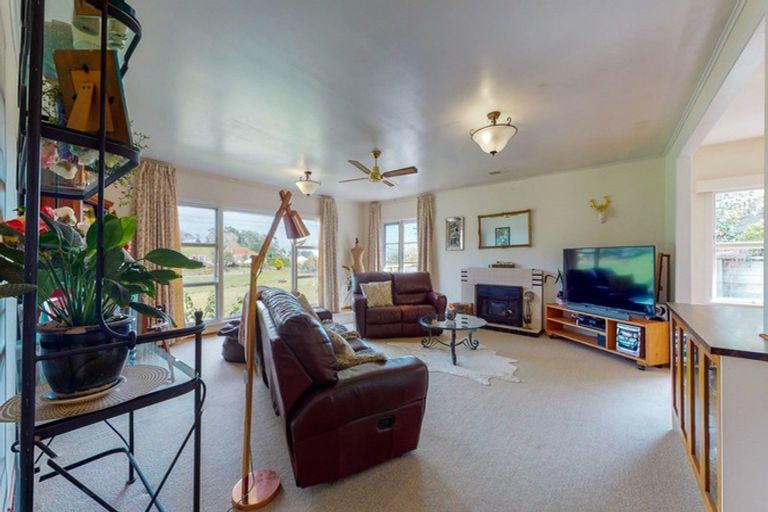 Photo of property in 11 Totara Valley Road, Thames, 3578