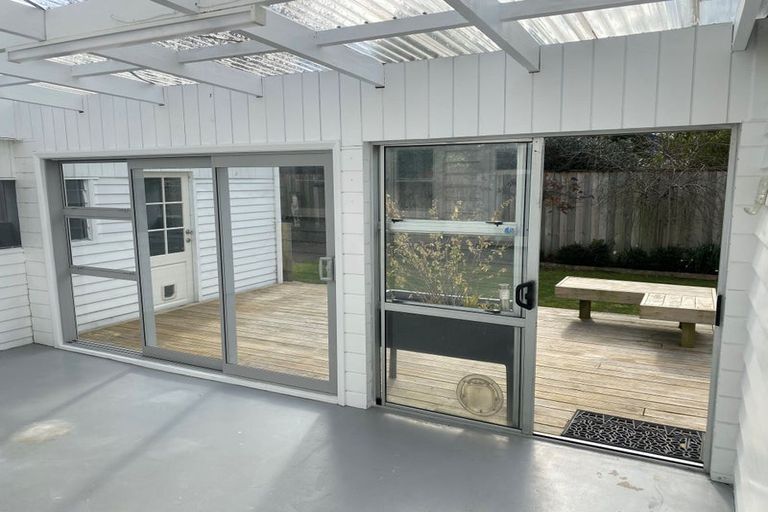 Photo of property in 10 Bentinck Street, Wallaceville, Upper Hutt, 5018