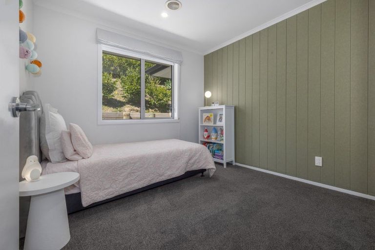 Photo of property in 202 Navigation Drive, Whitby, Porirua, 5024
