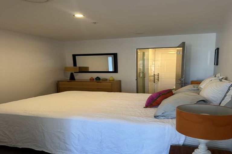 Photo of property in Canvas Apartments, 1/307 Willis Street, Te Aro, Wellington, 6011