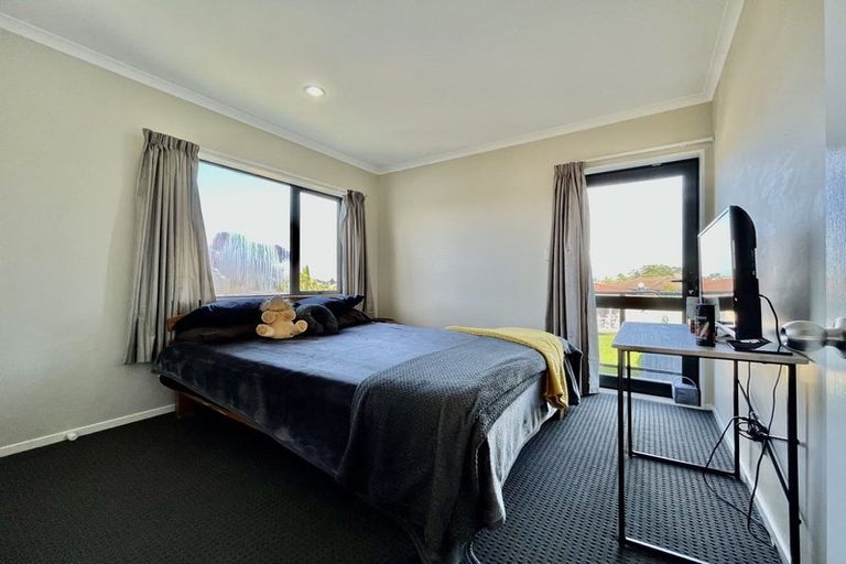 Photo of property in 6 Tavua Lane, Ranui, Auckland, 0612