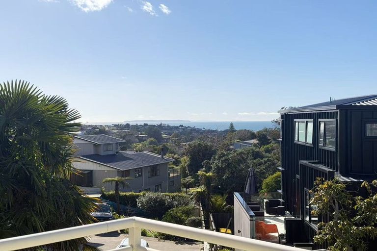 Photo of property in 32 Galaxy Drive, Mairangi Bay, Auckland, 0630